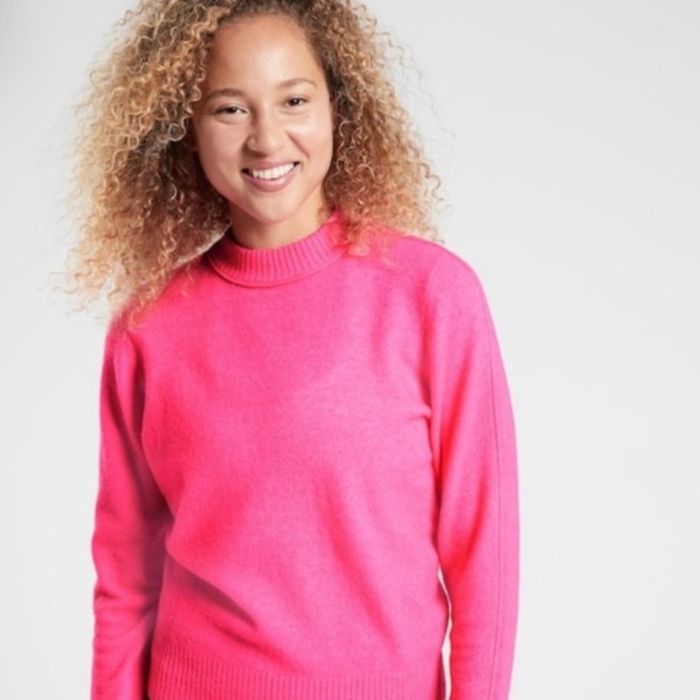 Athleta Transit Crew Neck Sweater NWT XS Neon Pink Merino Wool